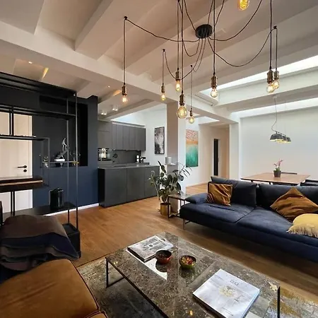 Apartment Luxuriose In Guter Lage *